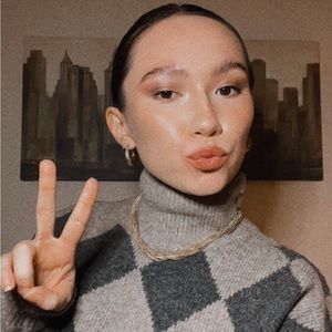 Meet your Posher, Eileen